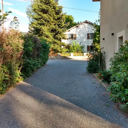 Les Eglantines Rez-de-jardin