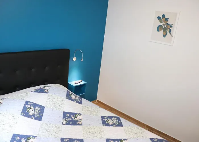 アパート Les Eglantines Rez-de-jardin ジェラールメ