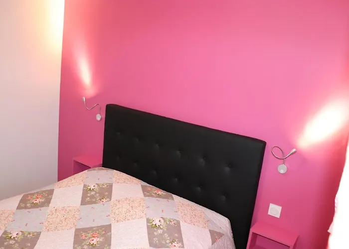 Les Eglantines Rez-de-jardin *