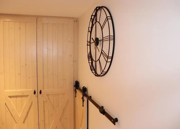 Les Eglantines Rez-de-jardin ジェラールメ