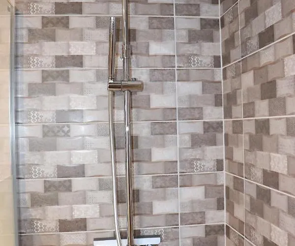 アパート Les Eglantines Rez-de-jardin ジェラールメ