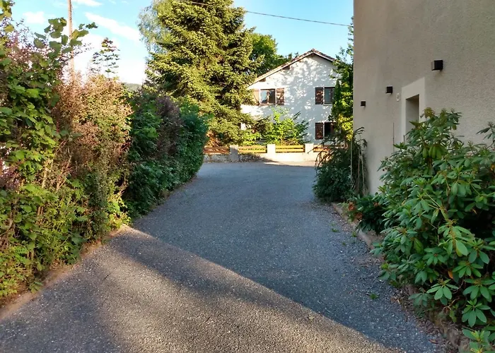 Les Eglantines Rez-de-jardin